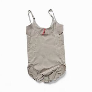 Spanx open bust bodysuit shapewear oncore size XL soft nude